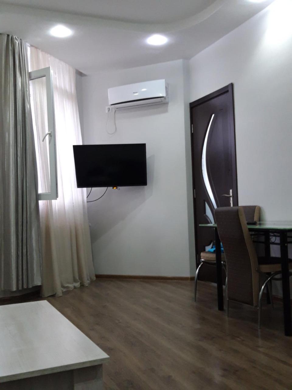 Mari Apartment Batumi Exterior photo